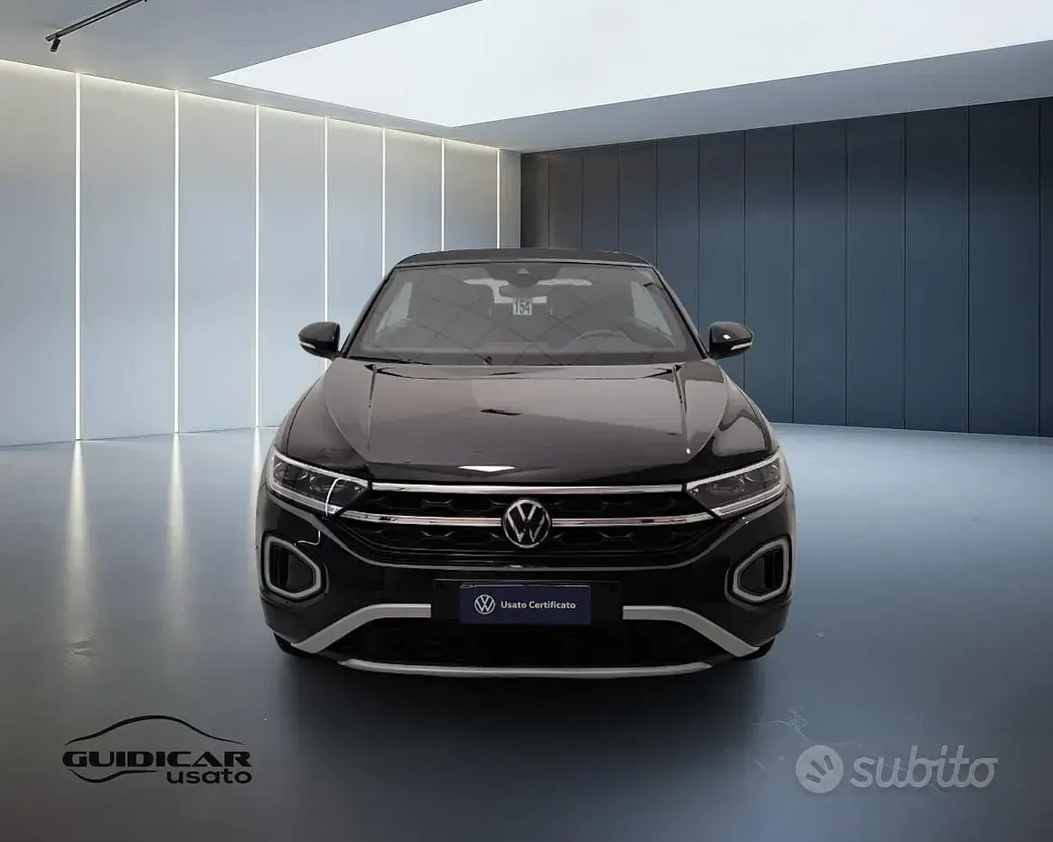 Usata VW T-Roc Style 110 CV (80 kW) 2023 Nero SUV