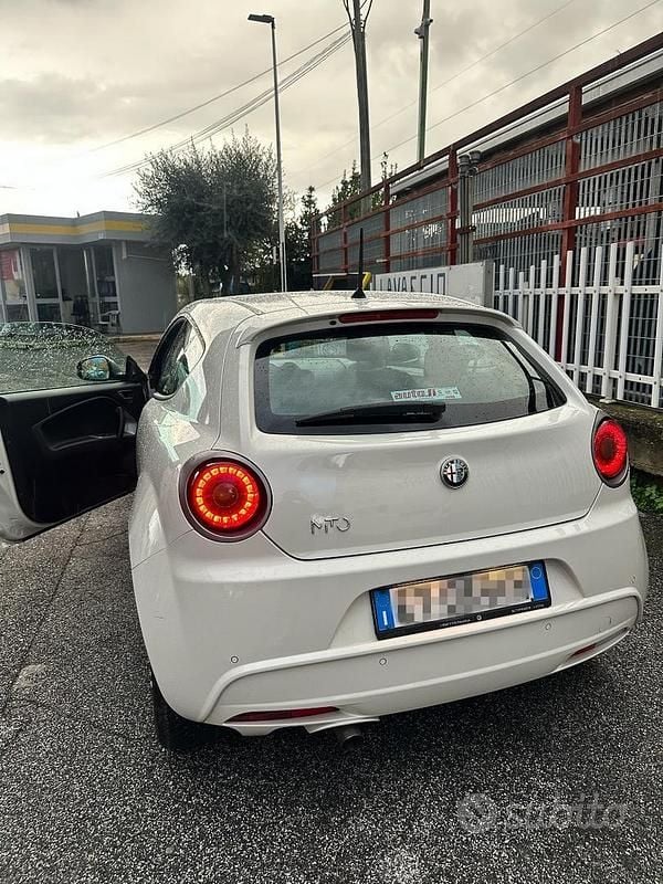Usata Alfa Romeo MiTo Impression 84 CV (61 kW) 2015 Bianco Utilitaria