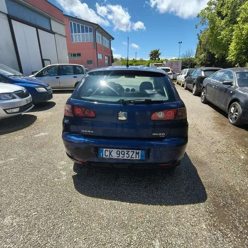 Usata Seat Ibiza Stylance 75 CV (55 kW) 2004 Utilitaria