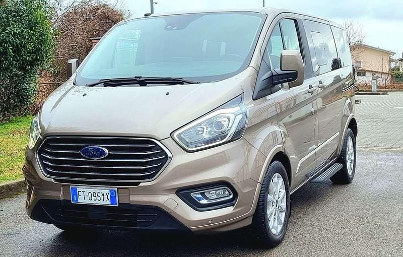 Usata Ford Tourneo Custom Titanium 131 CV (96 kW) 2019 Furgone
