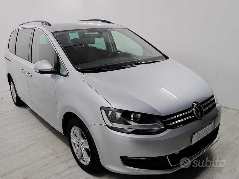 Usata VW Sharan 150 CV (110 kW) 2017 Grigio Monovolume