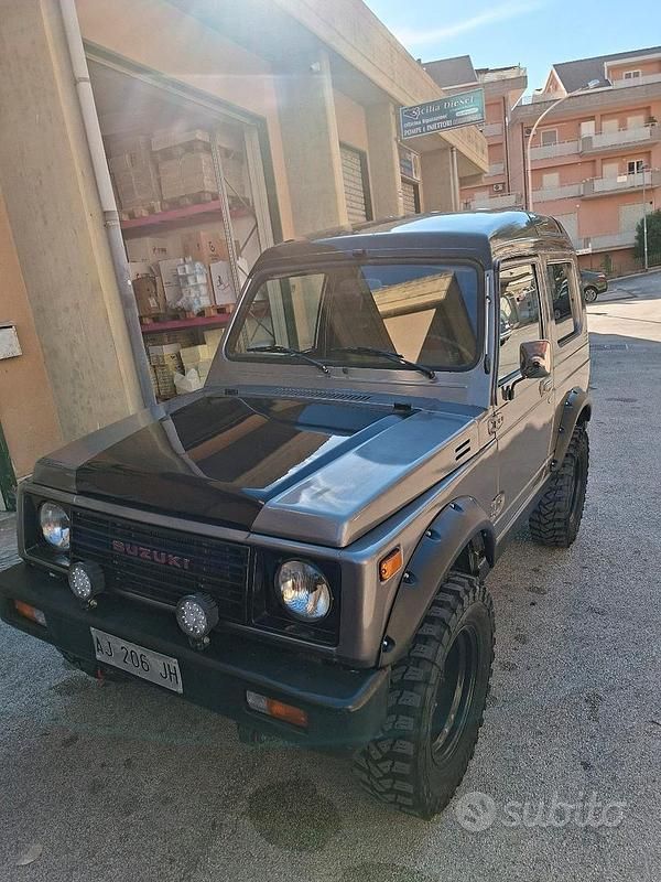 Usata Suzuki Samurai 1984 Grigio SUV