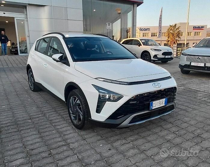 Usata Hyundai Bayon 81 CV (59 kW) 2022 Bianco SUV