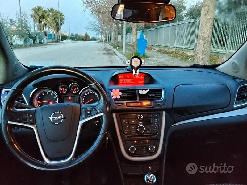 Usata Opel Mokka 140 CV (102 kW) 2014 Grigio SUV