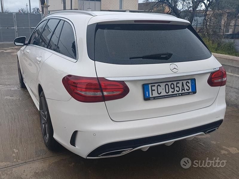 Usata Mercedes C220 AMG 170 CV (125 kW) 2016 Bianco Station wagon