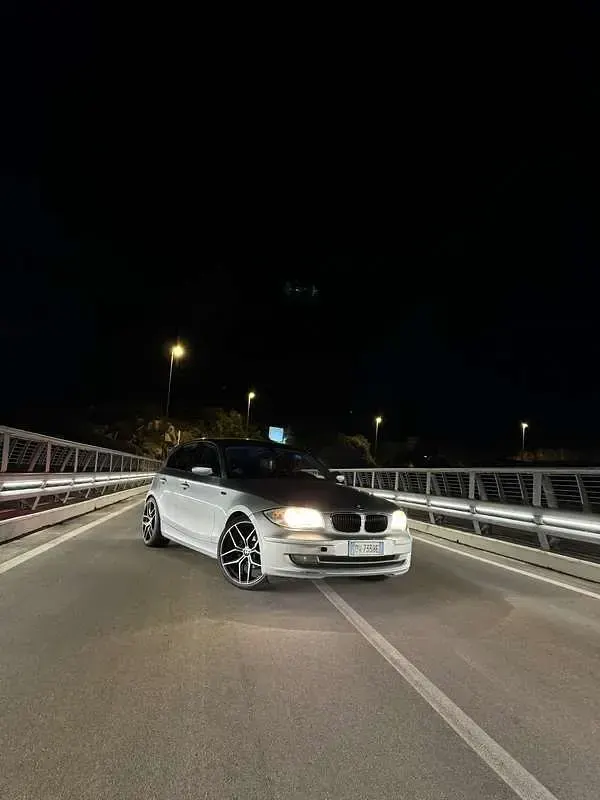 Usata BMW 116 Efficient Dynamics 116 CV (85 kW) 2009 Argento Utilitaria