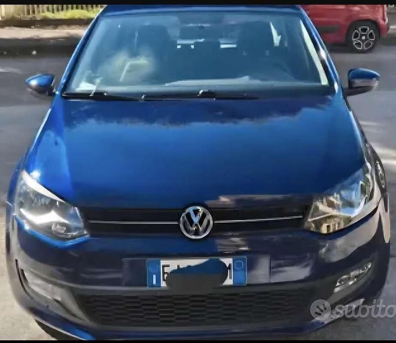 Usata VW Polo Comfortline 86 CV (63 kW) 2011 Blu/azzurro Utilitaria