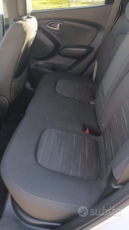 Usata Hyundai ix35 Classic 116 CV (85 kW) 2015 Bianco SUV