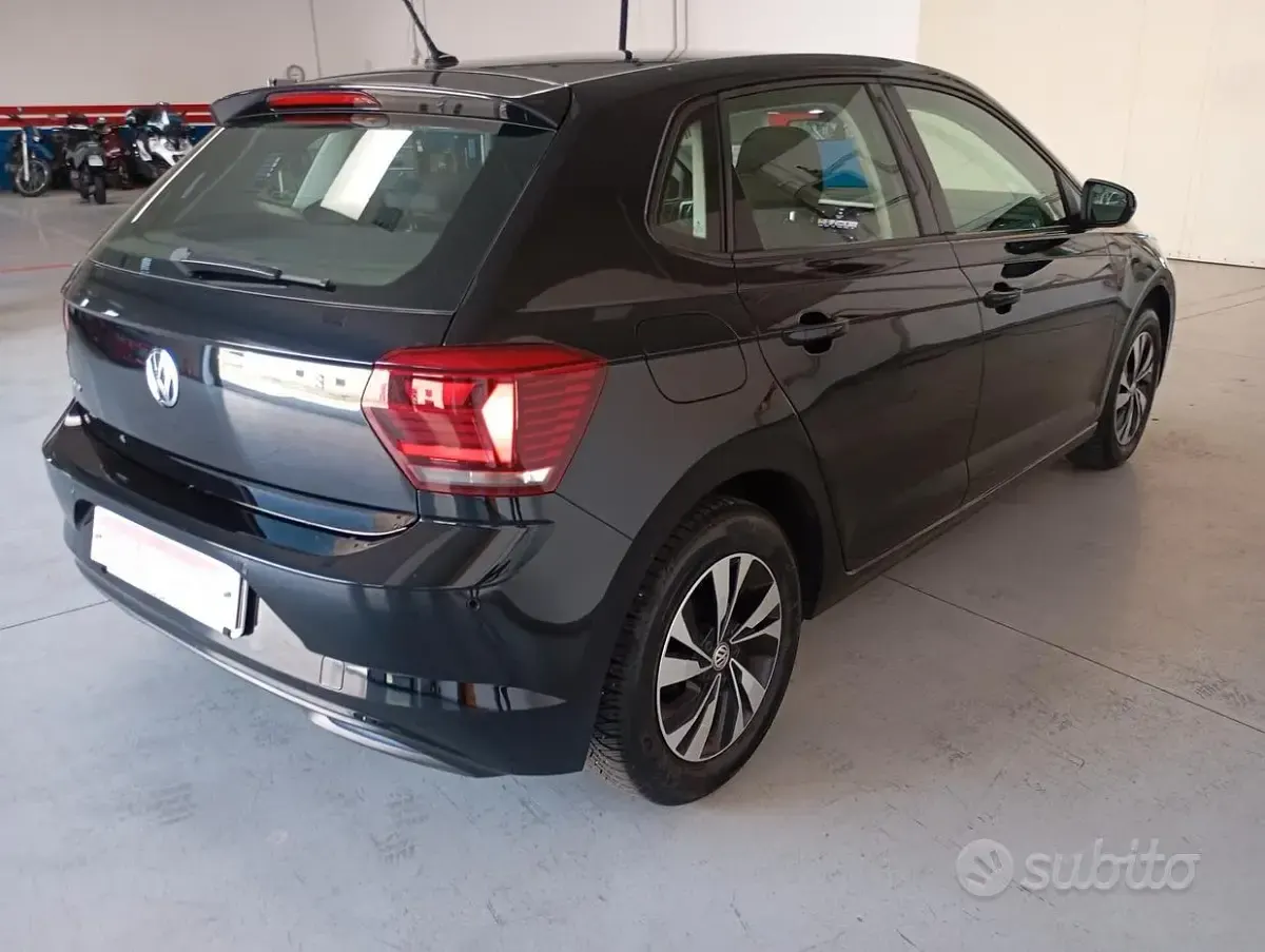 Usata VW Polo 80 CV (58 kW) 2020 Nero Utilitaria