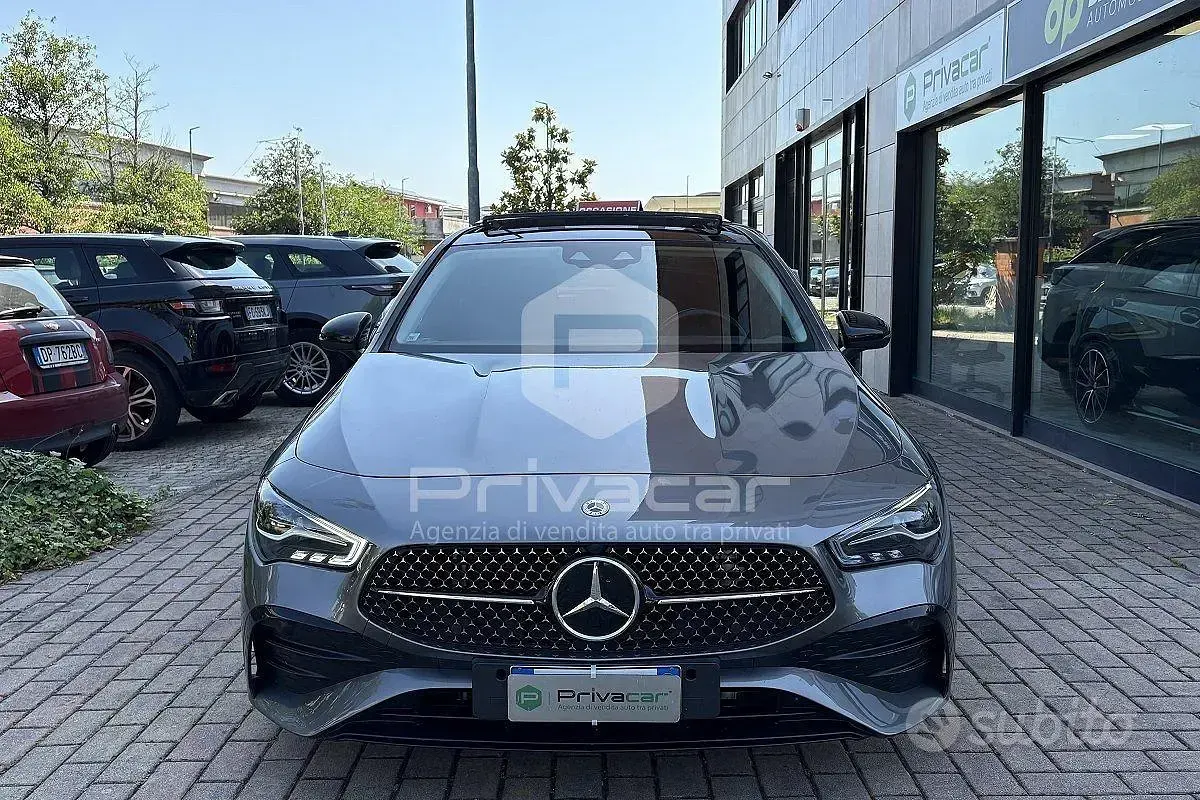Usata Mercedes CLA200 Shooting Brake AMG 150 CV (110 kW) 2024 Grigio Station wagon