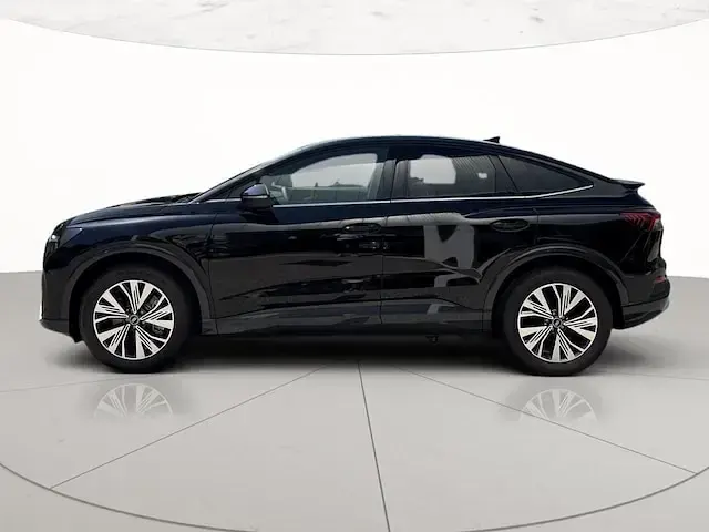 Nuova Audi Q4 Sportback e-tron Advanced 210 kW (286 CV) 2025 Nero mito metallizzato SUV