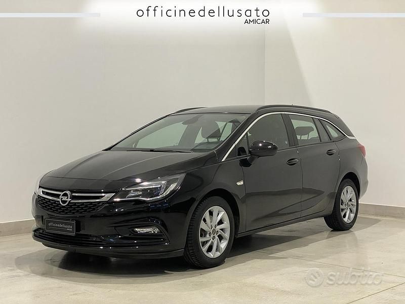 Usata Opel Astra Business 110 CV (80 kW) 2018 Other Station wagon