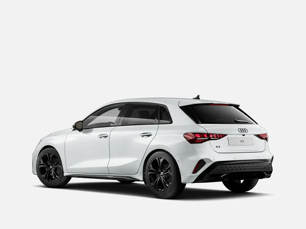 Nuova Audi A3 S-Line 150 CV (110 kW) 2026 Bianco ghiaccio metallizzato