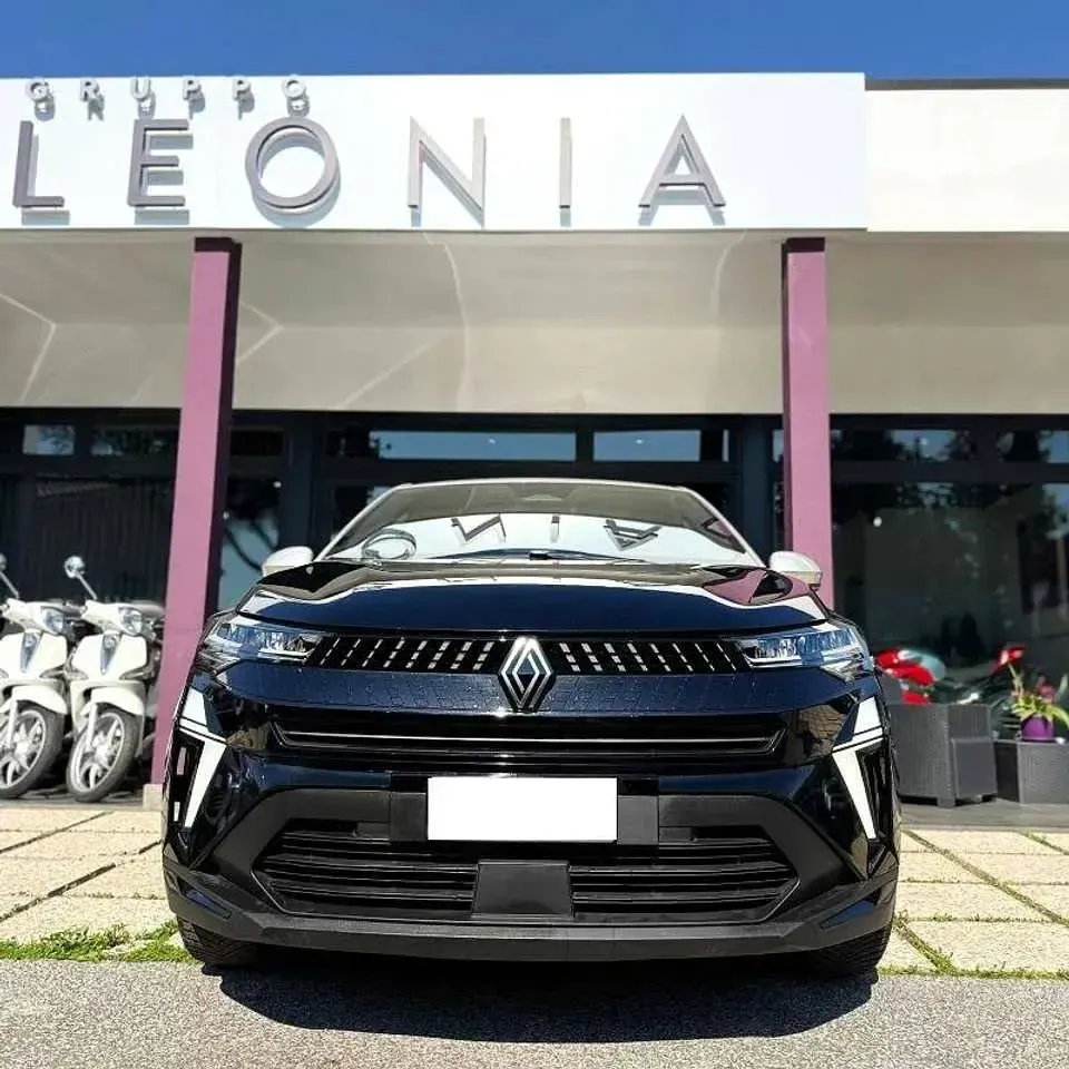 Usata Renault Captur Techno 91 CV (66 kW) 2025 Nero etoile/tetto SUV