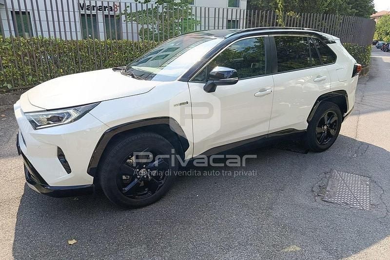 Usata Toyota RAV4 Business Edition 178 CV (130 kW) 2019 Bianco Station wagon