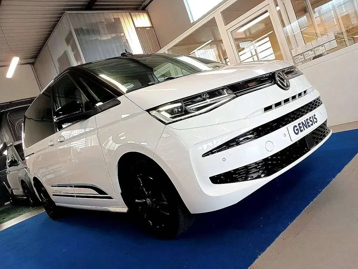 Usata VW Multivan Edition 150 CV (110 kW) 2023 Bianco candy Monovolume