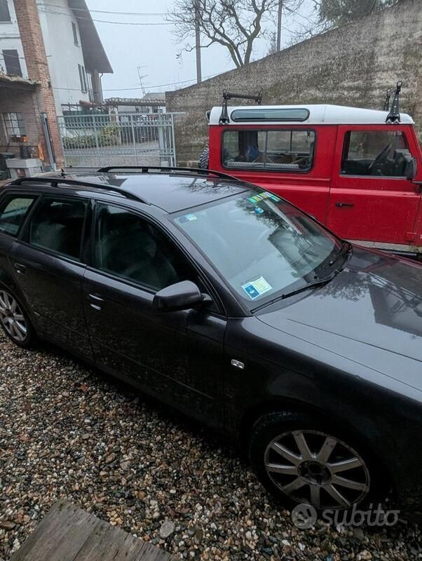 Usata 2007 Audi A4 S-Line Station wagon | 4000 € (Buon prezzo) - Immagine 1/4