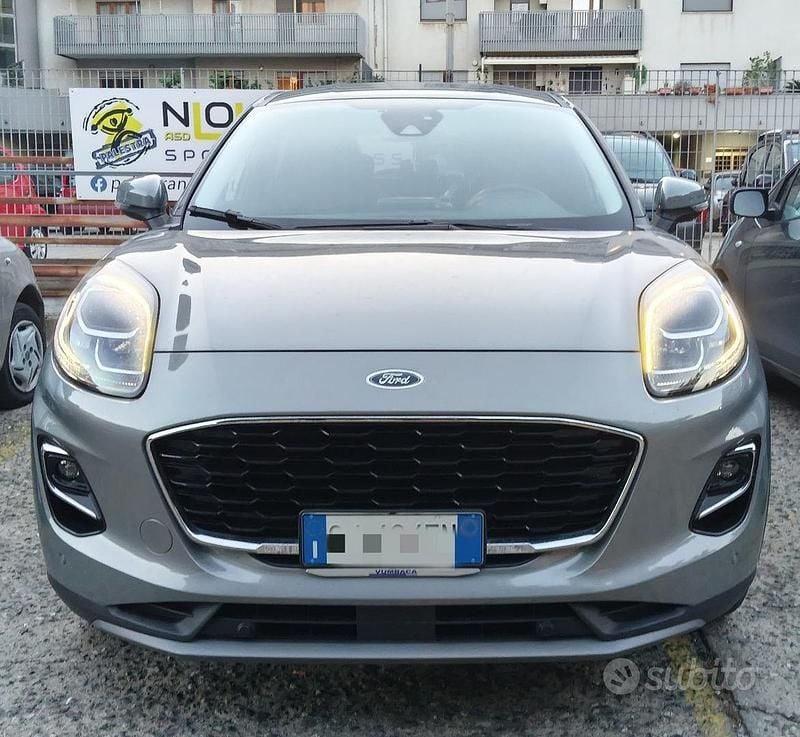 Begagnad Ford Puma Titanium 120 HK (88 kW) 2022 Grå SUV