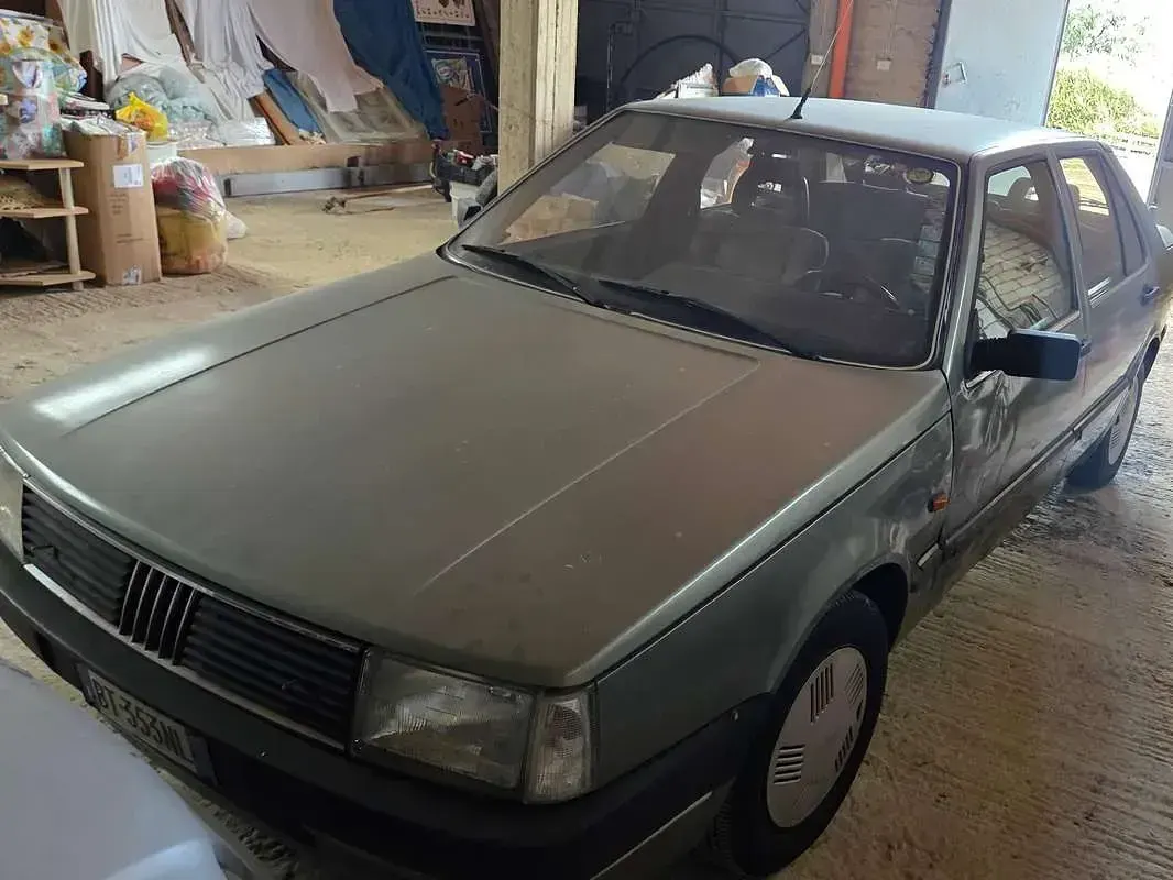 Usata Fiat Croma 120 CV (88 kW) 1988 Verde Utilitaria