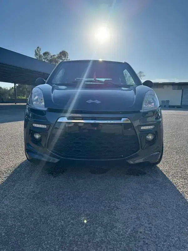 Begagnad Ligier JS50 2013 Halvkombi