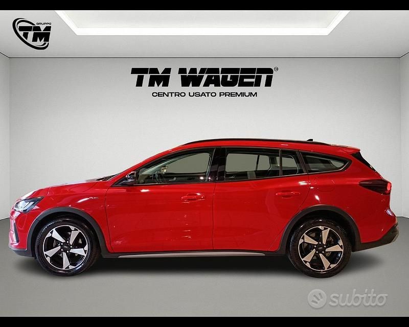 Usata Ford Focus Active 125 CV (91 kW) 2022 Rosso Station wagon