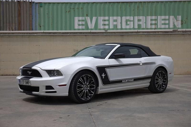 Usata Ford Mustang 314 CV (230 kW) 2013 Bianco Cabrio