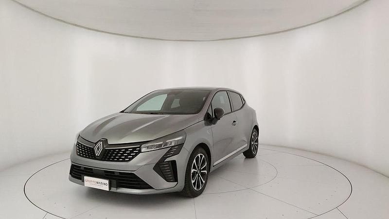 Usata Renault Clio V Techno 91 CV (66 kW) 2025 Utilitaria