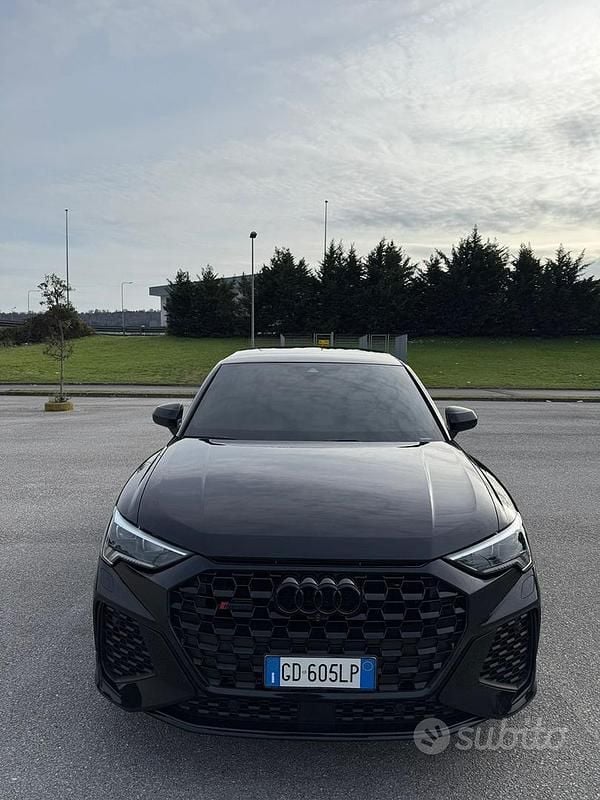Usata Audi RS Q3 Sportback Sport 400 CV (294 kW) 2020 Nero SUV