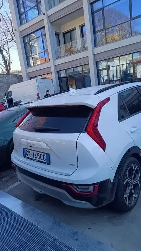 Usata Kia Niro 105 CV (77 kW) 2022 Bianco SUV