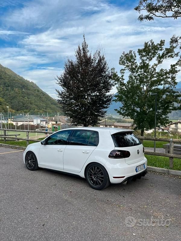 Usata VW Golf VI GTI 211 CV (155 kW) 2009 Utilitaria