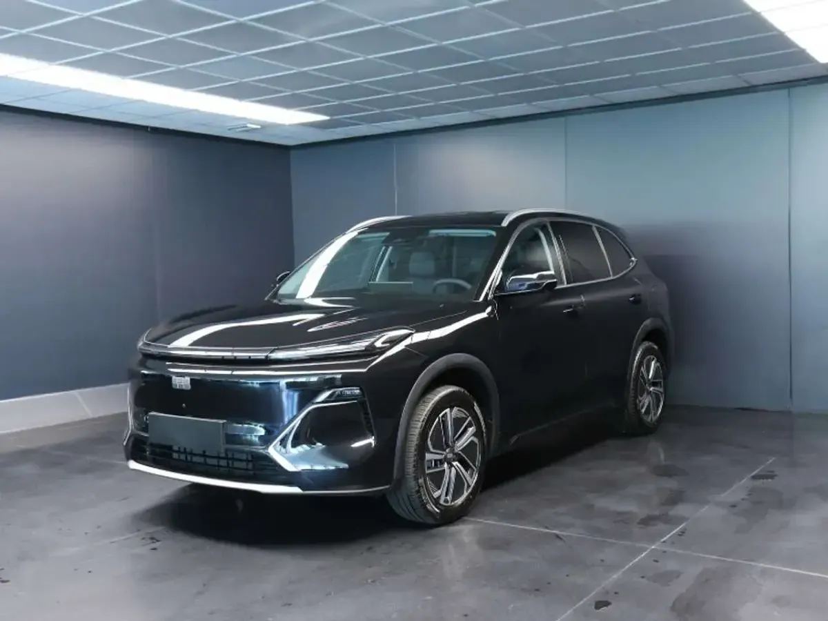 Nuova Geely Starray 262 CV (192 kW) 2026 Nero SUV
