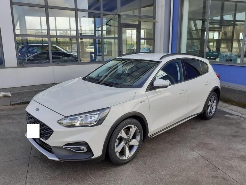 Usata Ford Focus Active 120 CV (88 kW) 2019 Beige Berlina