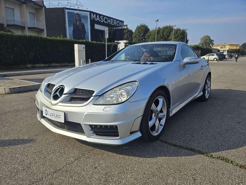 Grigio Usata 2007 Mercedes SLK200 Chrome Cabrio | 9990 € (Super prezzo) - Immagine 1/4