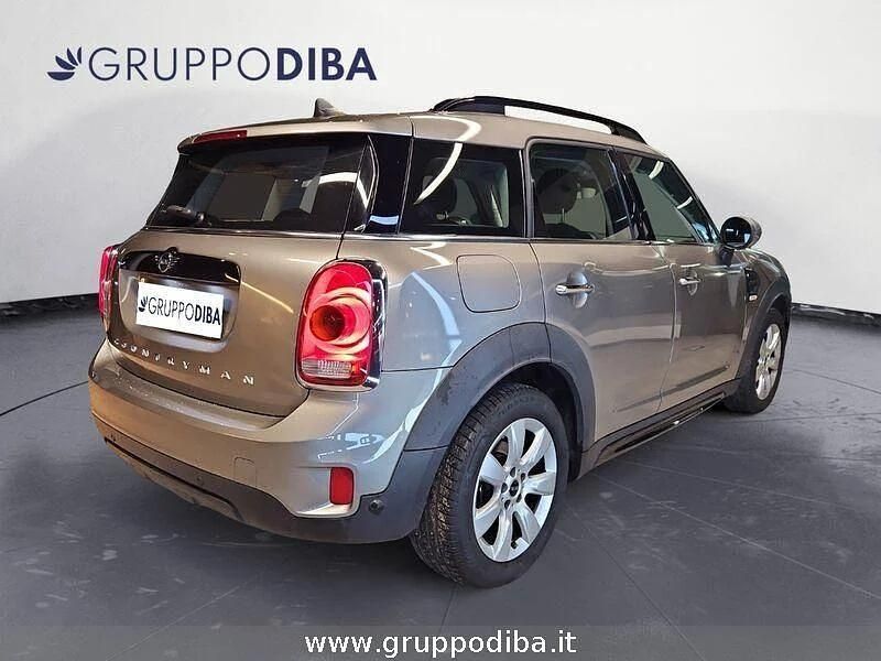 Usata Mini One D Countryman Business 116 CV (85 kW) 2018 Argento SUV
