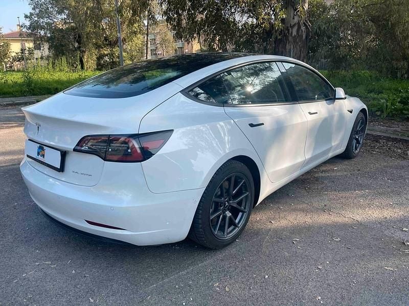 Usata Tesla Model 3 154 kW (210 CV) 2021 Bianco Berlina