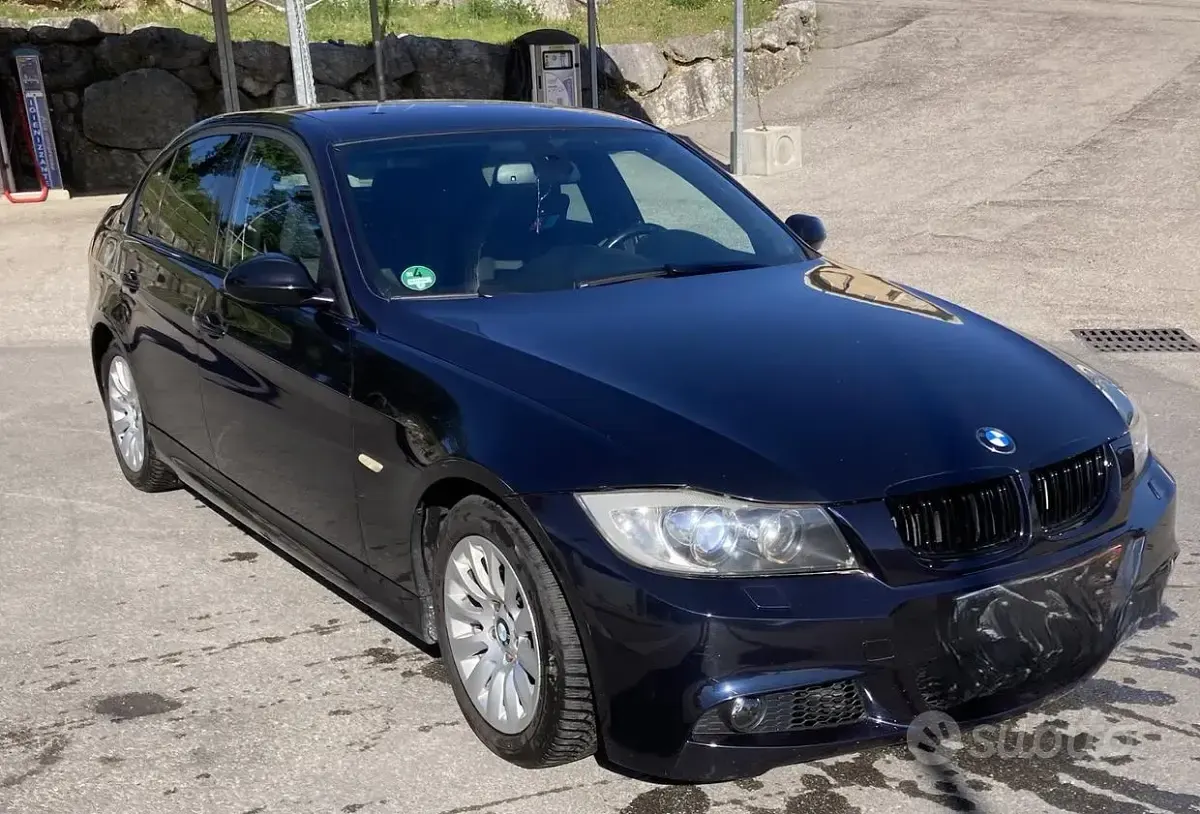 Usata BMW 320 2005 Bluazzurro Berlina