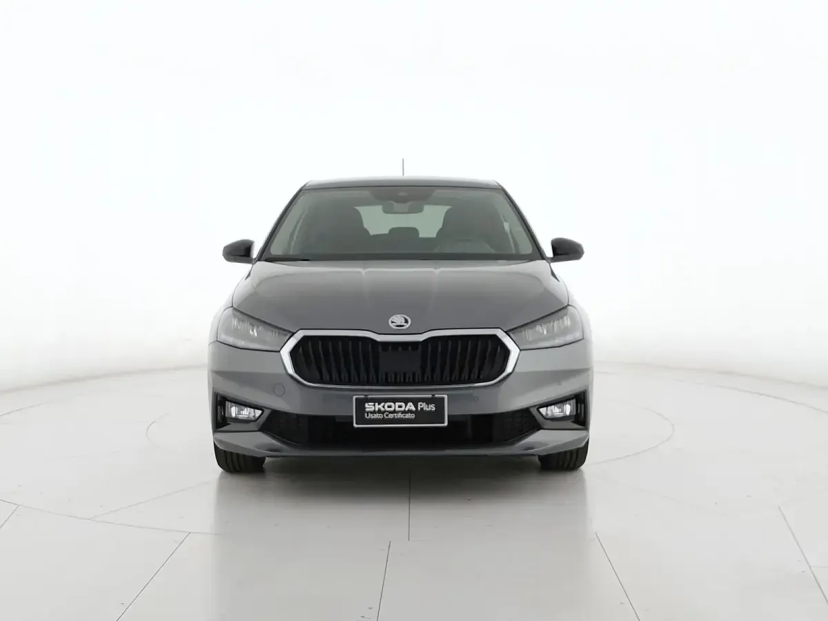 Usata Skoda Fabia 95 CV (69 kW) 2025 Grigio Utilitaria