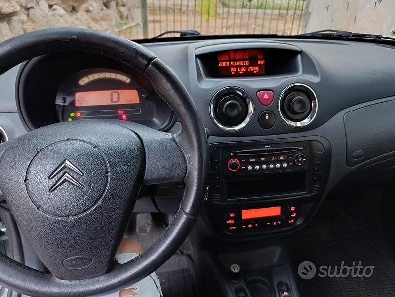Usata Citroën C3 Exclusive 60 CV (44 kW) 2008 Verde Utilitaria