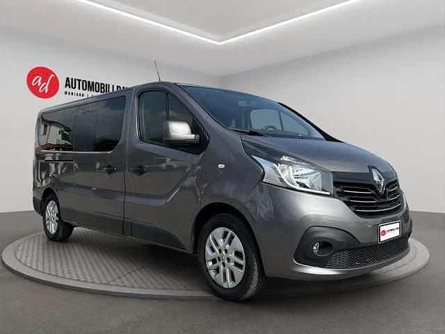 Begagnad Renault Trafic Intens 145 HK (106 kW) 2018 Grå Minibuss