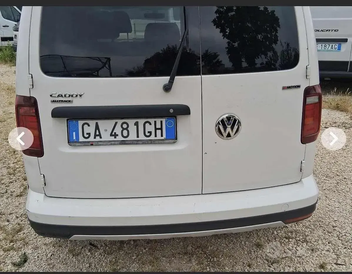 Usata VW Caddy Highline 122 CV (89 kW) 2020 Bianco Monovolume