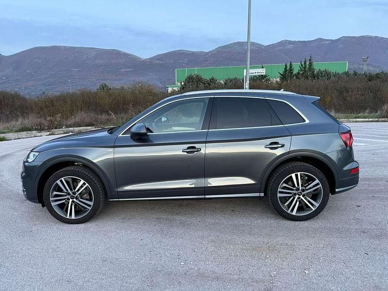 Usata Audi Q5 S-line plus 190 CV (139 kW) 2020 Blu/azzurro SUV