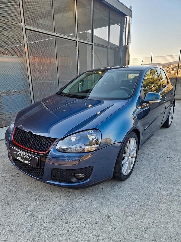 Usata VW Golf V 170 CV (125 kW) 2007 Blu Berlina