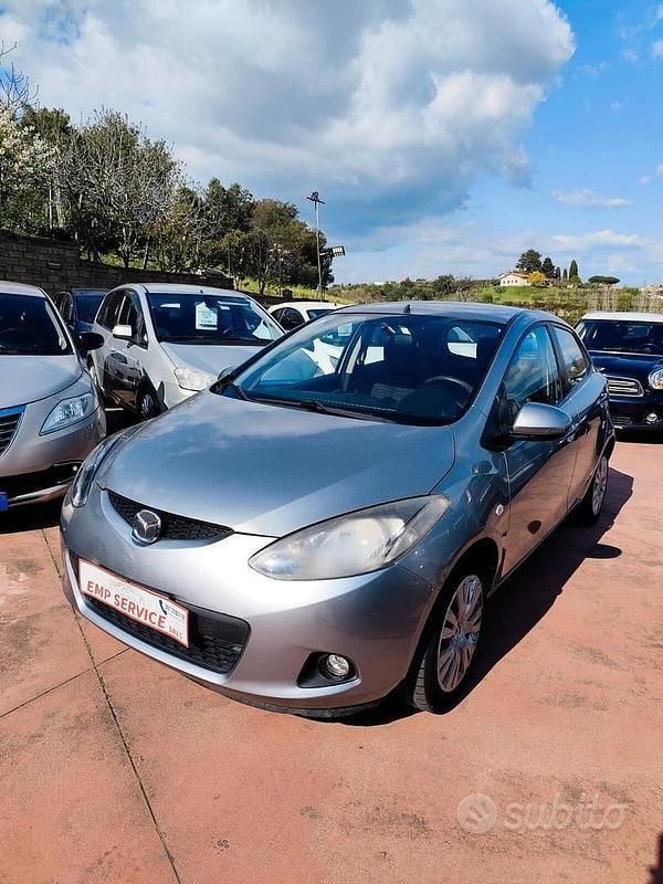 Usata Mazda 2 74 CV (54 kW) 2009 Grigio Berlina