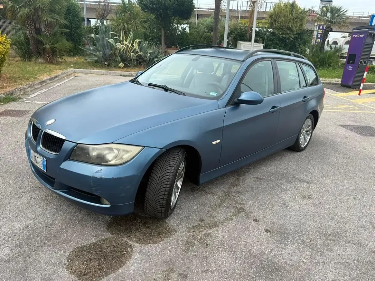 Usata BMW 318 M Sport 116 CV (85 kW) 2009 Bluazzurro Station wagon