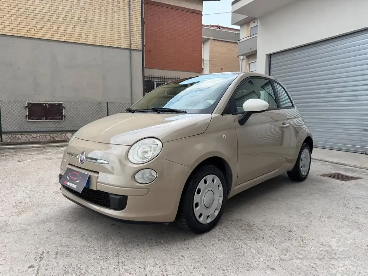 Usata Fiat 500 69 CV (50 kW) 2013 Beige Berlina