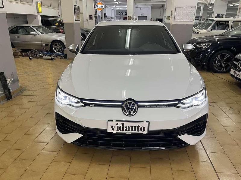 Usata VW Golf VIII R 320 CV (235 kW) 2022 Bianco Berlina