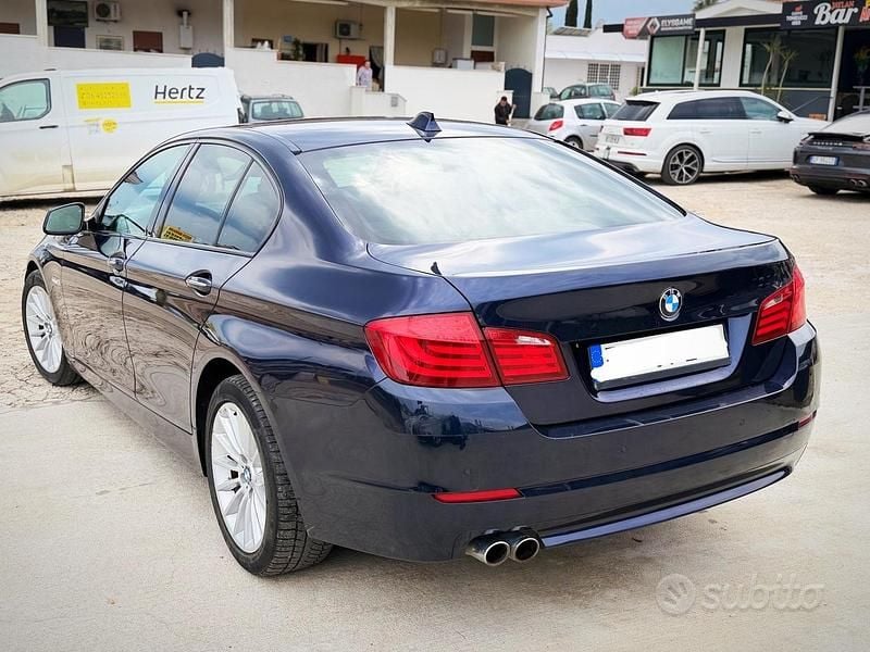 Usata BMW 530 M Sport 258 CV (189 kW) 2013 Blu Berlina