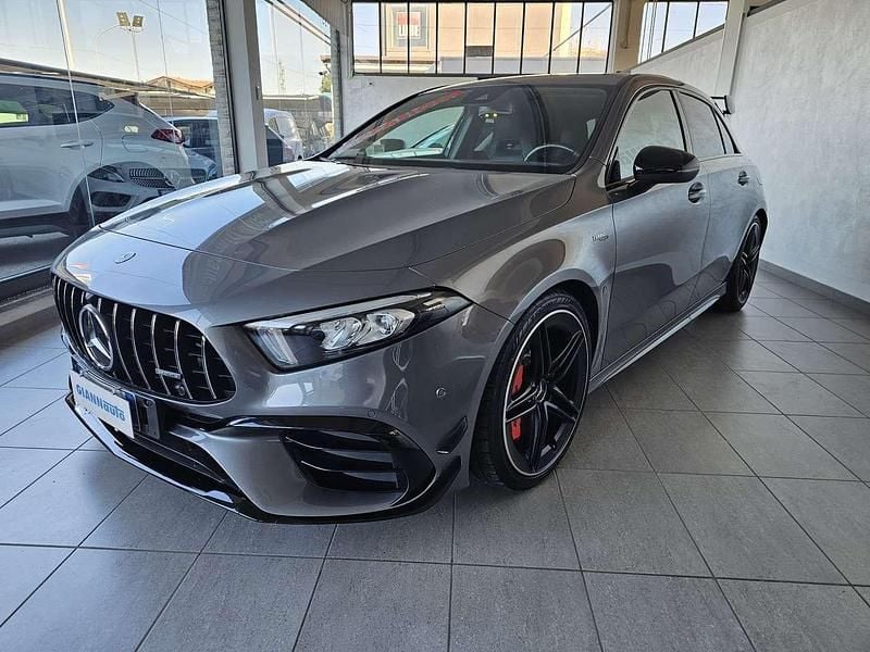 Grigio Usata 2021 Mercedes A45 AMG AMG Tre volumi | 34.500 € (Super prezzo) - Immagine 1/4