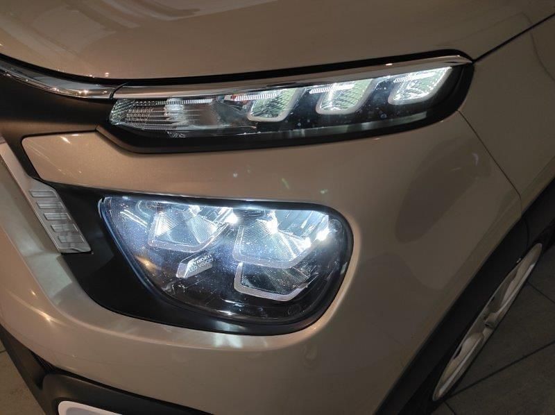 Usata Citroën C3 102 CV (75 kW) 2023 Beige Utilitaria