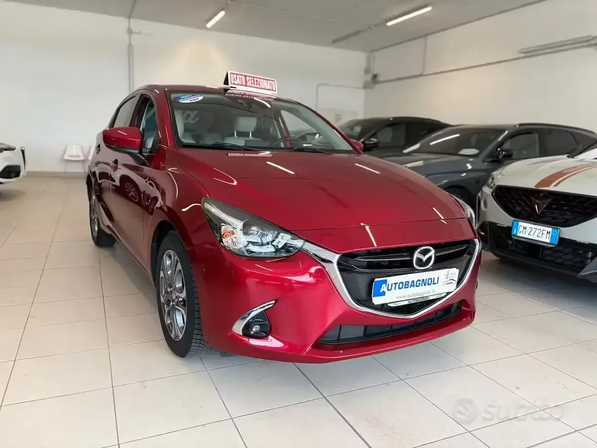 Usata Mazda 2 Exceed 90 CV (66 kW) 2019 Grigio Berlina